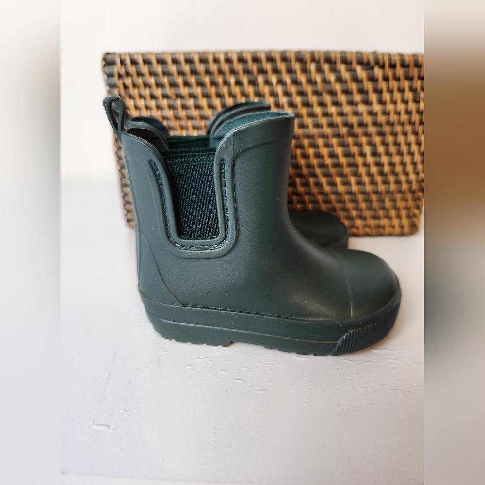 Gap Dark Green Infants/Toddler Rainboots